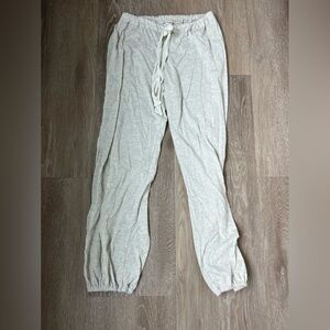 Eberjey jogger pajama pants
Size medium